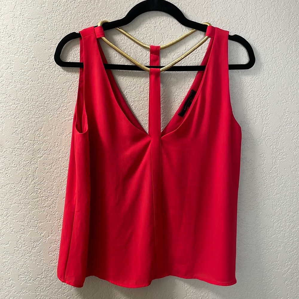 🎉HP🎉 BCBGMAXAZRIA Nydia top in Lipstick Red